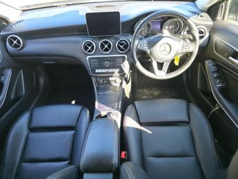 Mercedes-Benz A Class 1.6 A180 Sport (Executive) 7G-DCT Euro 6 (s/s) 5dr