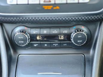 Mercedes-Benz A Class 1.6 A180 Sport (Executive) 7G-DCT Euro 6 (s/s) 5dr