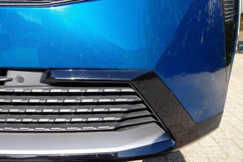 Peugeot E-3008 73kWh GT Auto 5dr