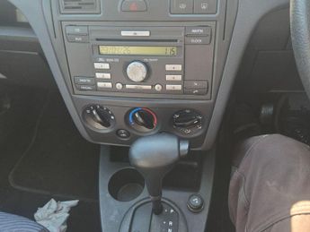 Ford Fusion 1.6 Zetec Climate 5dr