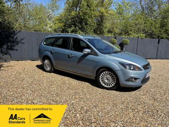 Ford Focus 1.6 Titanium 5dr