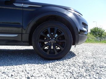 Land Rover Range Rover Evoque 2.2 SD4 Pure Auto 4WD Euro 5 (s/s) 5dr
