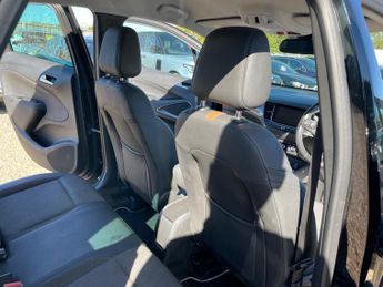 Vauxhall Crossland 1.2 Turbo Elite Nav Auto Euro 6 (s/s) 5dr