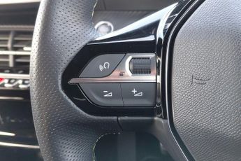 Peugeot E-2008 50kWh GT SUV 5dr Electric Auto (7kW Charger) (136 ps)