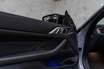 BMW M4 3.0 BiTurbo Competition Steptronic M xDrive Euro 6 (s/s) 2dr