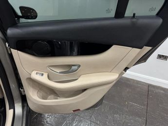 Mercedes-Benz GLC 2.1 GLC220d Urban Edition G-Tronic+ 4MATIC Euro 6 (s/s) 5dr