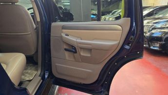 Ford Explorer 4.0 XLT 7 SEATS LEATHER LOW MILEAGE