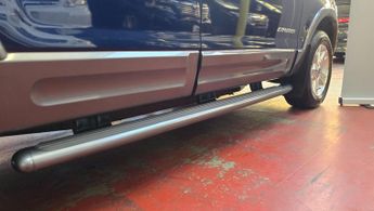 Ford Explorer 4.0 XLT 7 SEATS LEATHER LOW MILEAGE