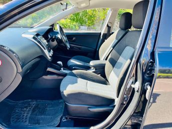 Kia Ceed 1.6 2 Auto Euro 5 5dr