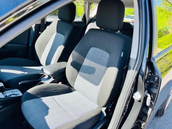 Kia Ceed 1.6 2 Auto Euro 5 5dr