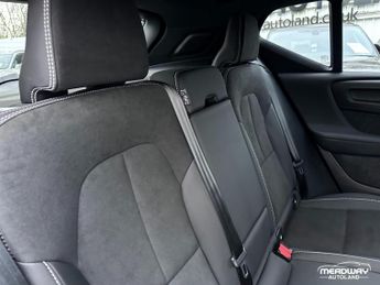 Volvo EX40 Single Motor 69kWh Plus Auto 5dr