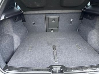 Volvo EX40 Single Motor 69kWh Plus Auto 5dr