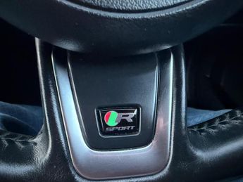 Jaguar XE 2.0d R-Sport Auto Euro 6 (s/s) 4dr