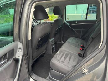 Volkswagen Tiguan 2.0 TDI BlueMotion Tech Match DSG 4WD Euro 6 (s/s) 5dr