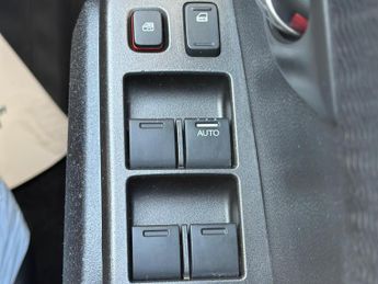 Honda Jazz 1.4 i-VTEC ES Plus CVT Euro 5 5dr