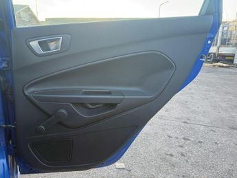 Ford Fiesta 1.5 TDCi Style Euro 5 5dr