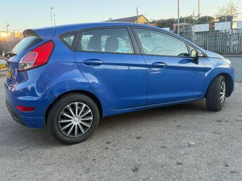 Ford Fiesta 1.5 TDCi Style Euro 5 5dr