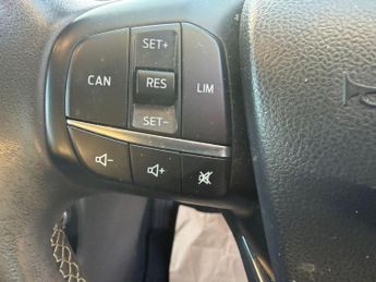 Ford Fiesta 1.0T EcoBoost Zetec Auto Euro 6 (s/s) 5dr