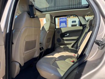 Land Rover Range Rover Evoque 2.0 TD4 SE Tech SUV 5dr Diesel Auto 4WD Euro 6 (s/s) (180 ps)