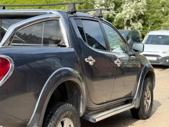 Mitsubishi L200 2.5 DI-D Raging Bull 4dr (Smart Nav)