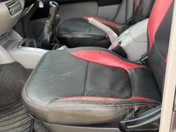 Mitsubishi L200 2.5 DI-D Raging Bull 4dr (Smart Nav)
