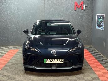MG MG4 64kWh SE Long Range Auto 5dr