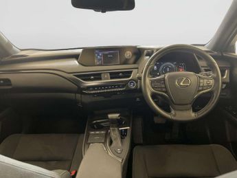 Lexus UX 2.0 250h SUV 5dr Petrol Hybrid E-CVT Euro 6 (s/s) (184 ps)