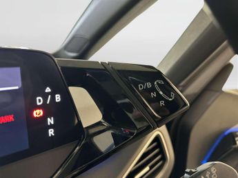 Volkswagen ID.3 Pro Performance 58kWh Tech Hatchback 5dr Electric Auto (204 ps)