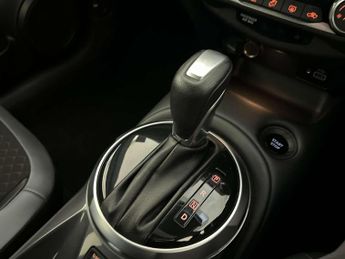 Nissan Juke 1.6 N-Connecta SUV 5dr Petrol Hybrid Auto Euro 6 (143 ps)