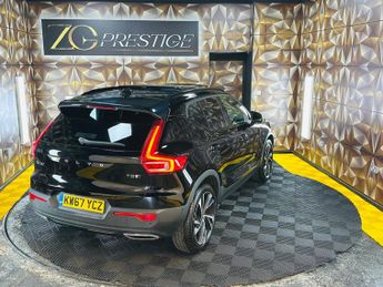Volvo XC40 2.0 T5 First Edition Auto AWD Euro 6 (s/s) 5dr