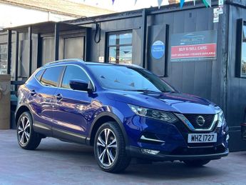 Nissan Qashqai 1.2 DIG-T N-Connecta XTRON Euro 6 (s/s) 5dr
