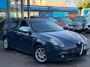 Alfa Romeo Giulietta 1.6 JTDM-2 Tecnica Hatchback 5dr Diesel Manual Euro 6 (s/s) (120