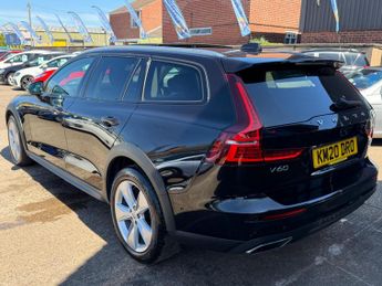 Volvo V60 Cross Country 2.0 D4 Estate 5dr Diesel Auto AWD Euro 6 (s/s) (190 ps)