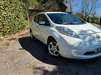 Nissan Leaf 24kWh Acenta Auto 5dr