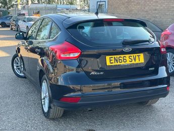 Ford Focus 1.0T EcoBoost Zetec Euro 6 (s/s) 5dr