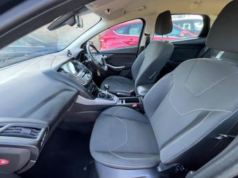 Ford Focus 1.0T EcoBoost Zetec Euro 6 (s/s) 5dr