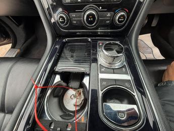 Jaguar XJ 3.0d V6 Premium Luxury Auto Euro 5 (s/s) 4dr