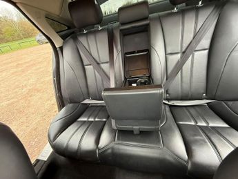 Jaguar XJ 3.0d V6 Premium Luxury Auto Euro 5 (s/s) 4dr