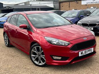 Ford Focus 1.0T EcoBoost ST-Line Euro 6 (s/s) 5dr