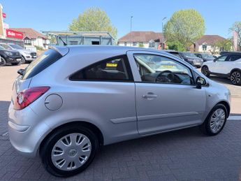 Vauxhall Corsa 1.4i 16v Club 3dr