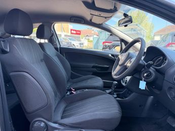 Vauxhall Corsa 1.4i 16v Club 3dr