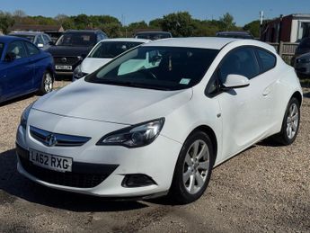 Vauxhall GTC 2.0 CDTi Sport Auto Euro 5 3dr