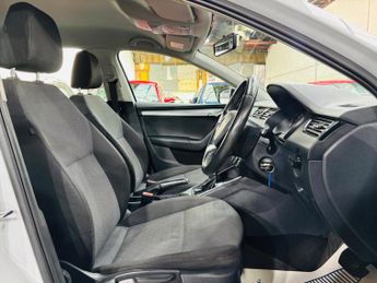 Skoda Octavia 1.6 TDI S DSG Euro 5 (s/s) 5dr