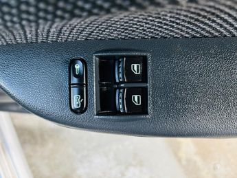 Skoda Fabia 1.4 16V Ambiente 5dr