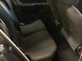 Toyota Yaris 1.33 Dual VVT-i T Spirit MultiMode Euro 5 (s/s) 5dr