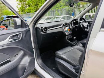 MG MG ZS 1.0 T-GDI Exclusive Auto Euro 6 5dr