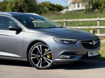 Vauxhall Insignia 2.0i Turbo Elite Nav Sports Tourer Auto 4WD Euro 6 (s/s) 5dr