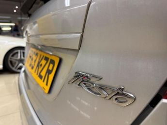 Ford Fiesta 1.5 TDCi Style Euro 5 5dr