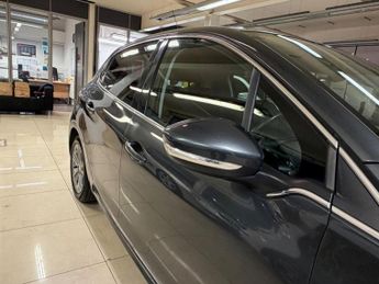 Peugeot 208 1.6 e-HDi Allure Euro 5 (s/s) 5dr