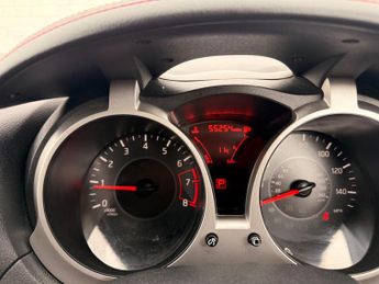 Nissan Juke 1.6 N-Connecta XTRON Euro 6 5dr